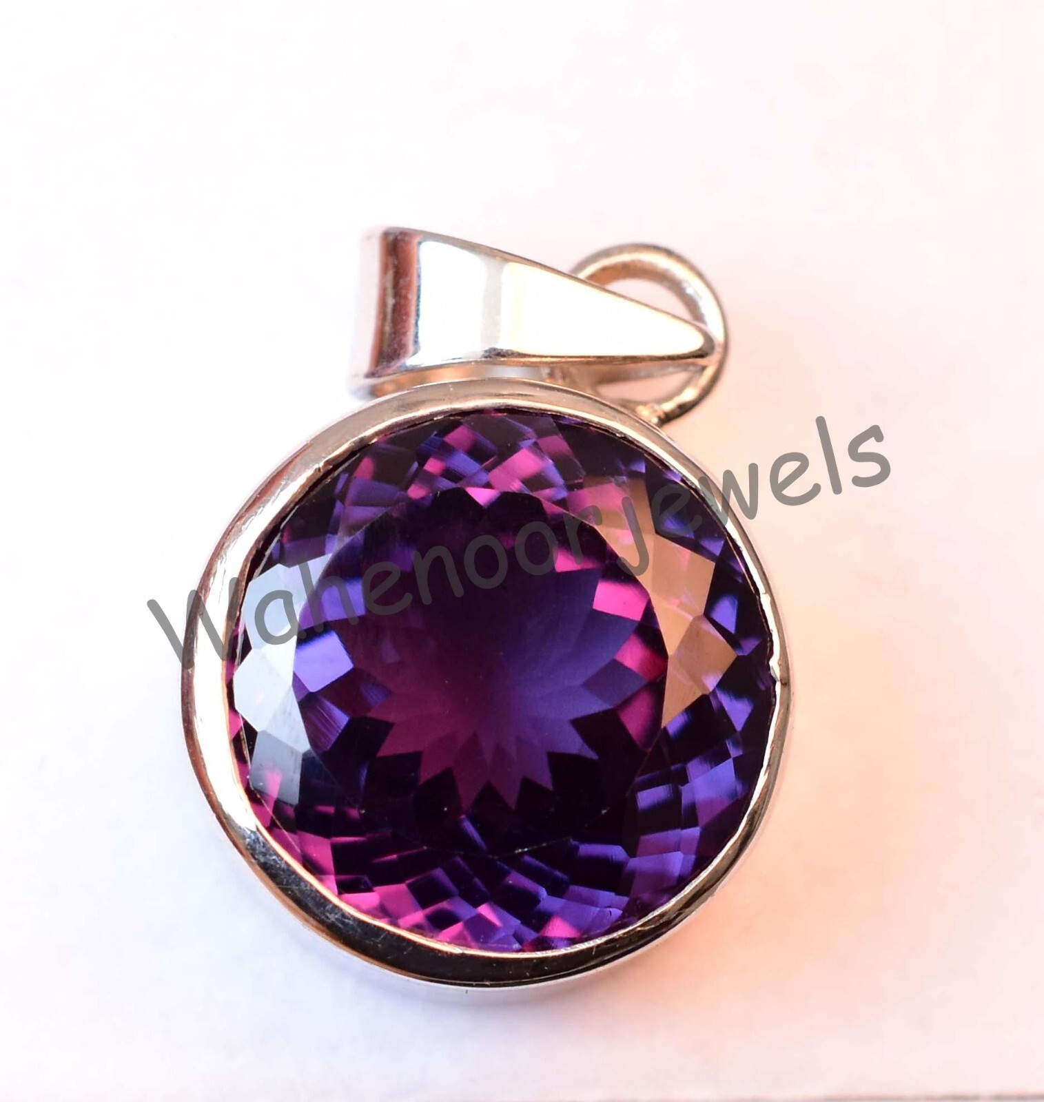 Natural Color Change Alexandrite 18MM Round 925 Sterling Silver Pendant Stunning
