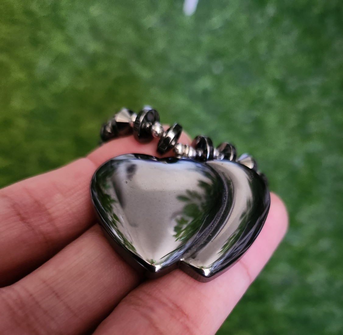Natural Hematite Stone Double Heart Pendant Necklace Metallic Gray Beaded Chain